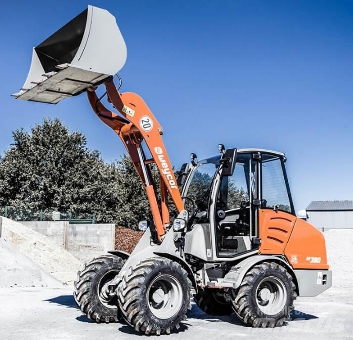 Weycor AR 380 Kolové nakladače