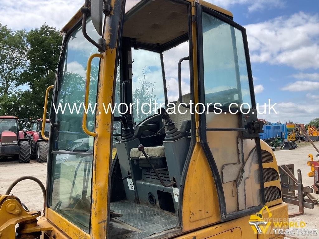 New Holland EC45 Mini rýpadla < 7t