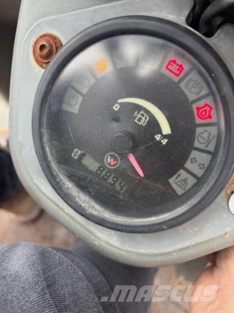 Wacker Neuson 5001 Vyklápěcí dempry