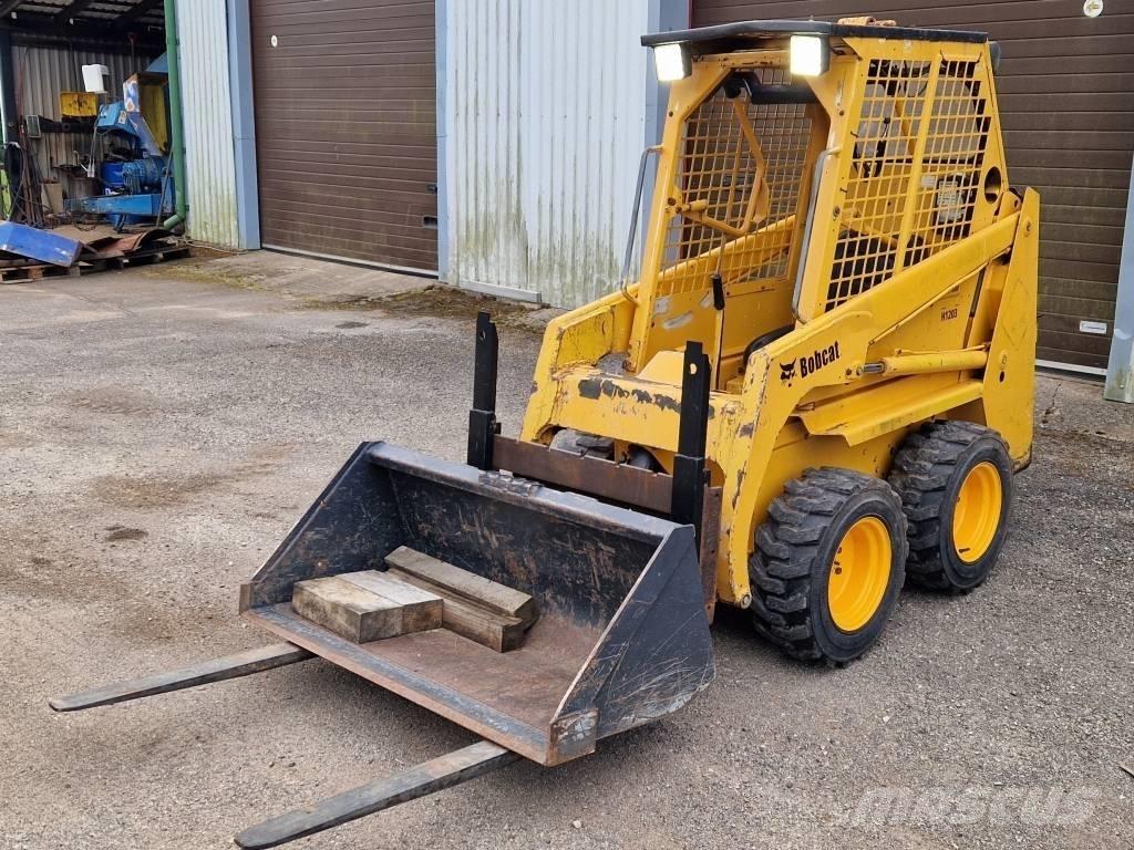 Bobcat 453 Smykem řízené nakladače