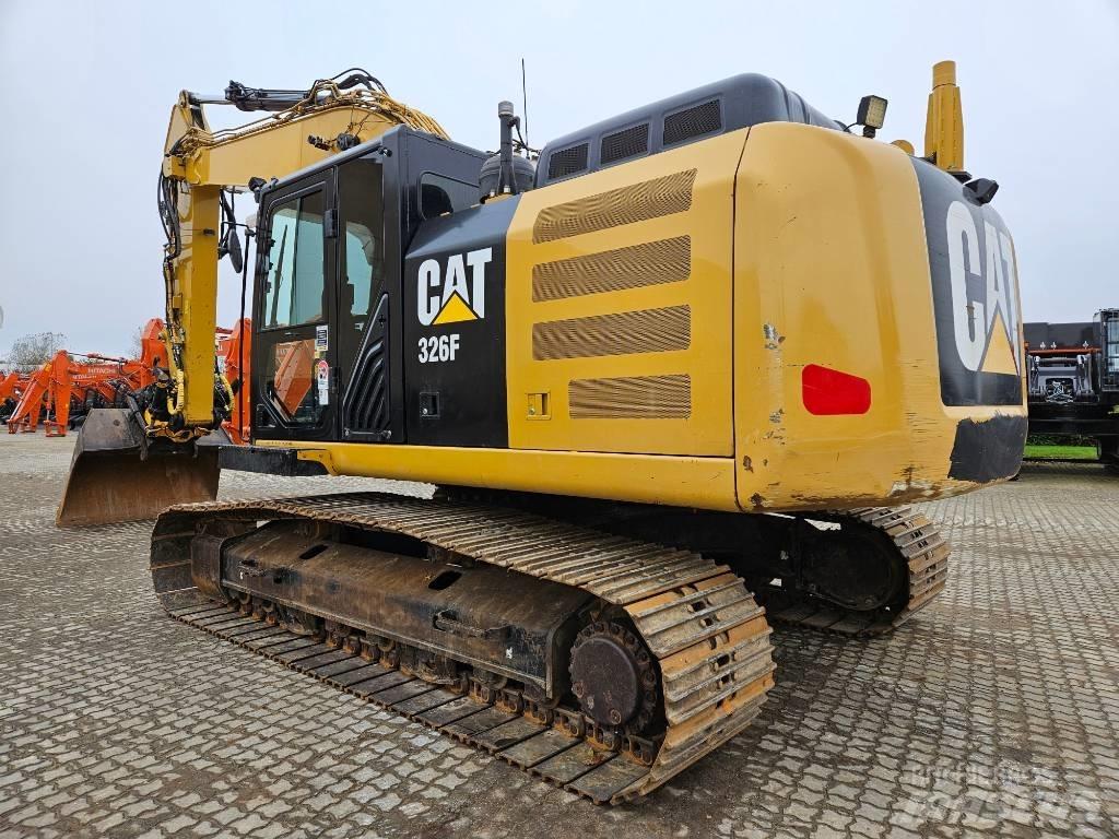 CAT 326 F L Pásová rýpadla