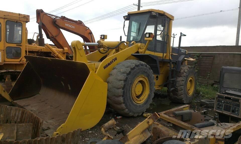 Komatsu WA 470-3 Kolové nakladače