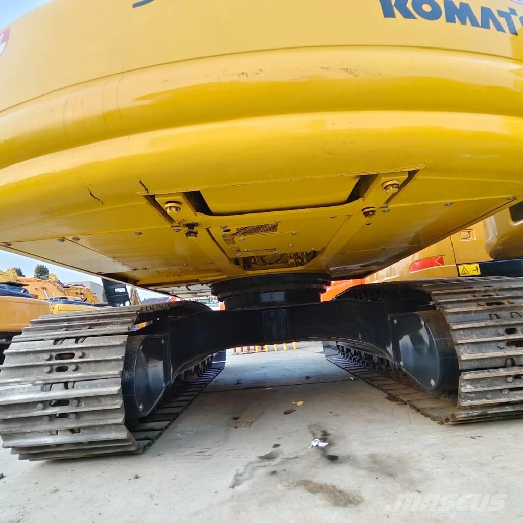 Komatsu PC 200-7 Pásová rýpadla