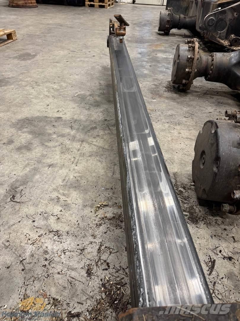 Loglift 220V Těžební jeřáby