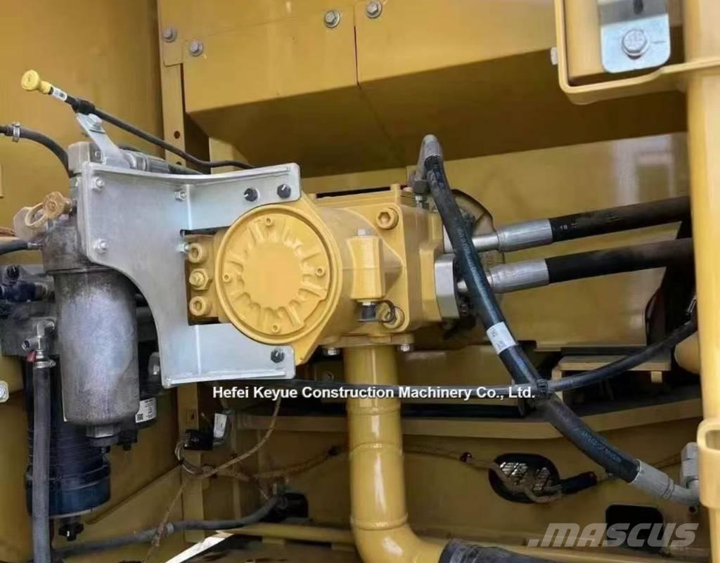 CAT 330gc Pásová rýpadla