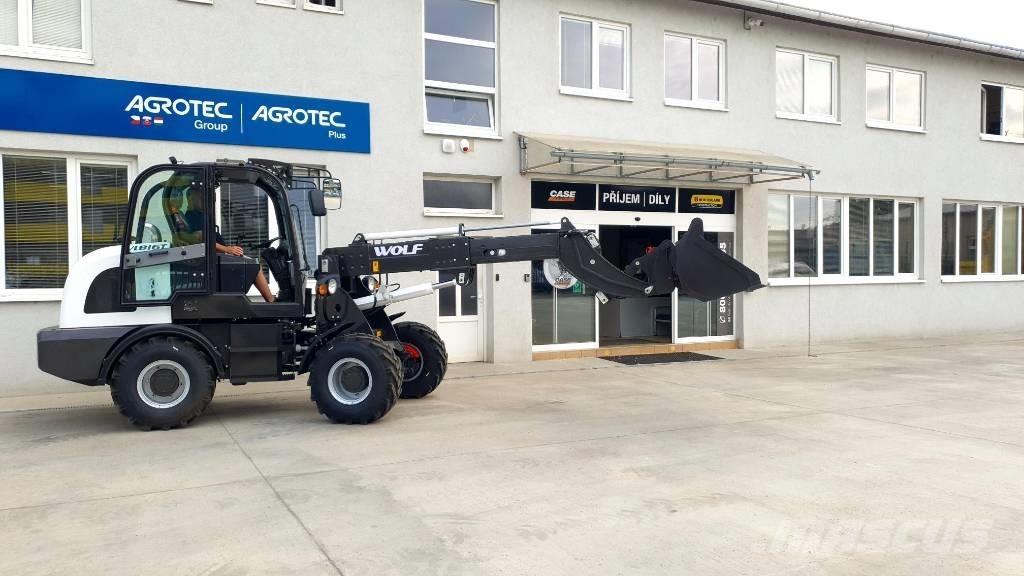 Wolf WL816T Teleskopické kolové nakladače