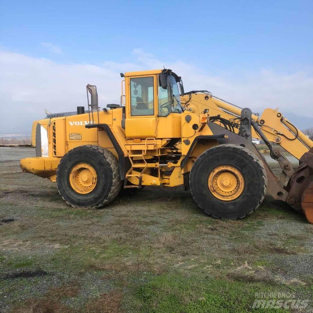 Volvo L180E Kolové nakladače