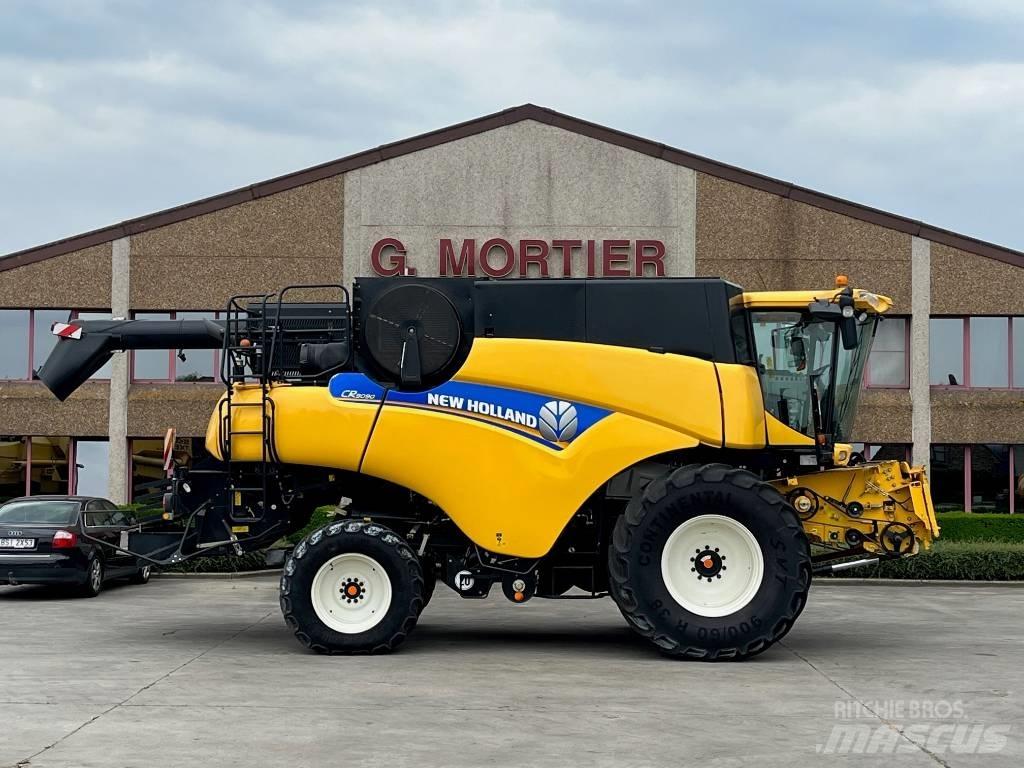 New Holland CR 9090 Sklízecí mlátičky