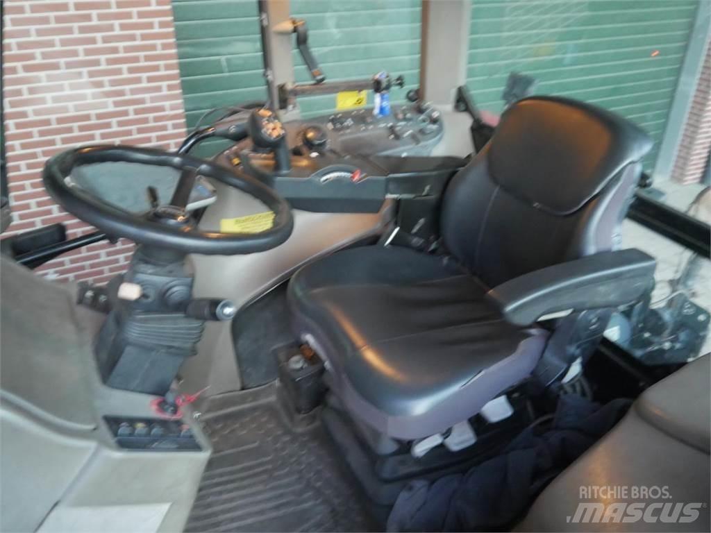 Case IH CVX 160 Traktory