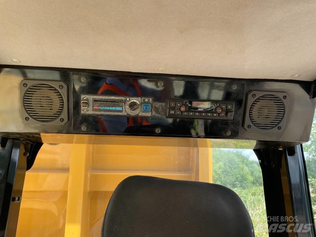 Morooka MST 2200 V D Pásové dempry