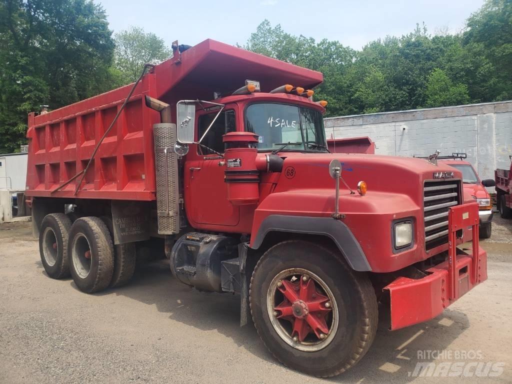 Mack RD 690 SX Sklápěče