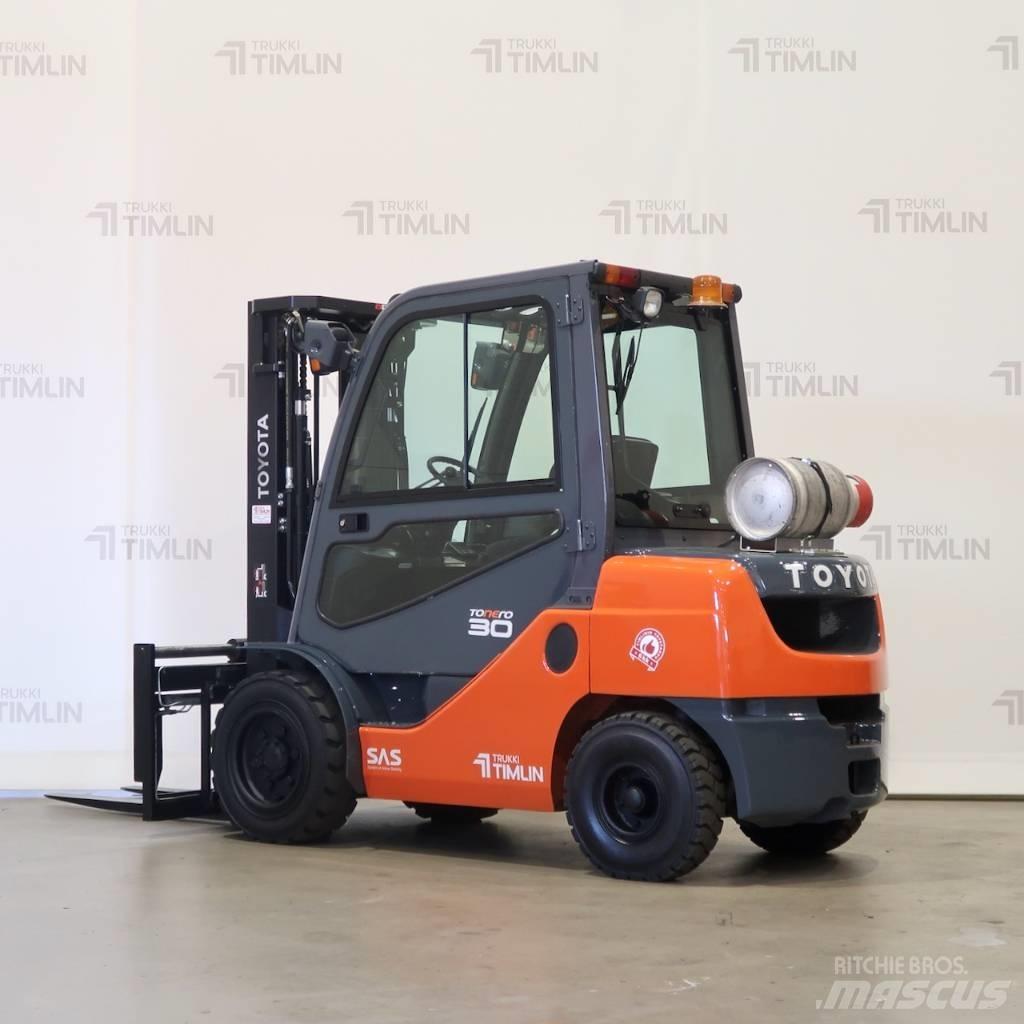 Toyota 02-8FGF30 LPG vozíky