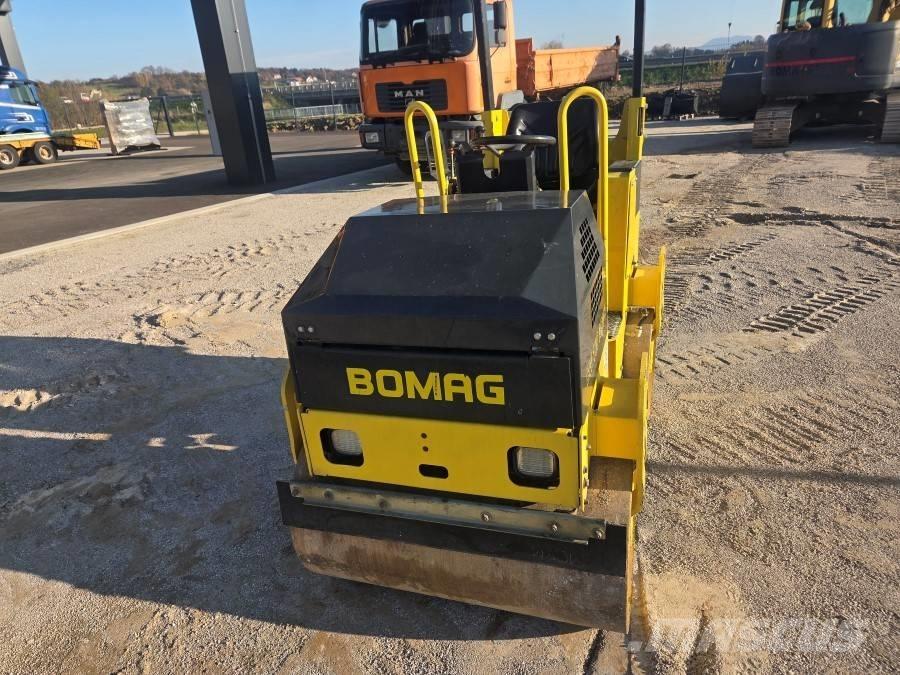 Bomag BW 100 AD-2 Tandemové válce
