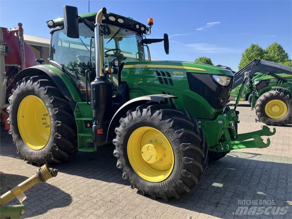 John Deere 6155R Traktory