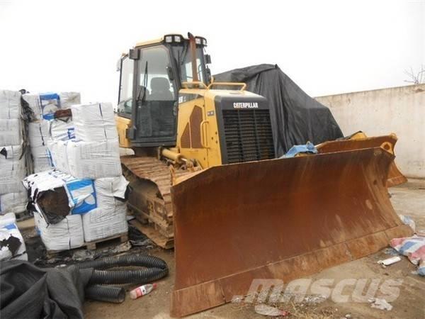 CAT D 5 K LGP Pásové dozery