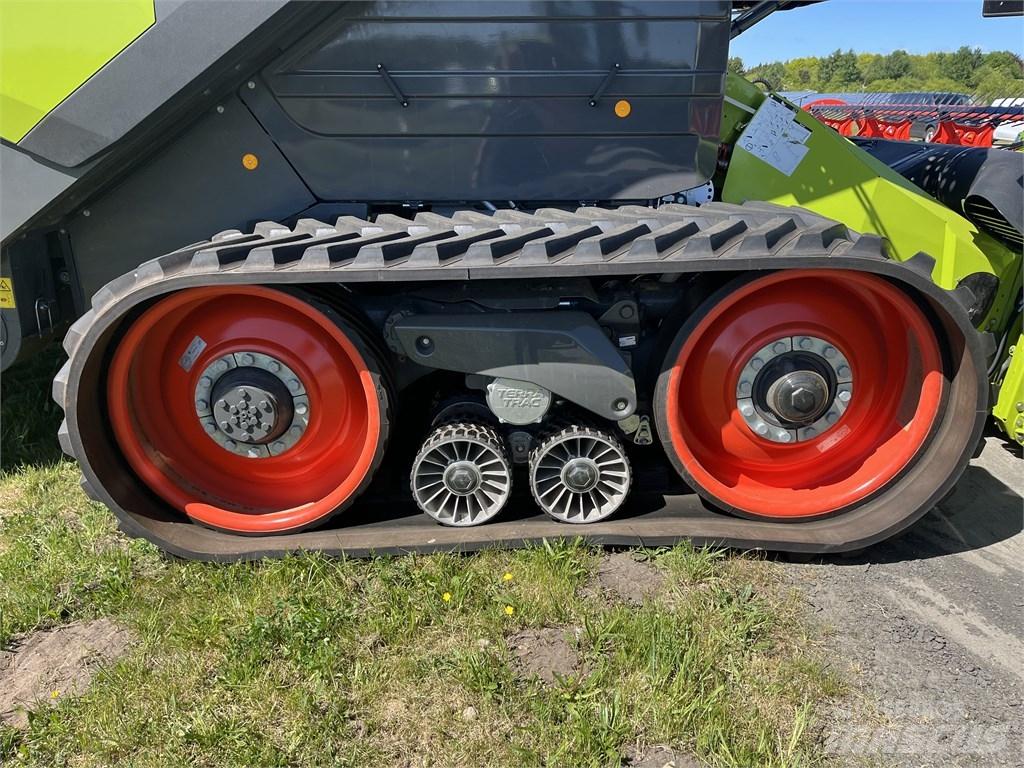 CLAAS Lexion 8700TT Sklízecí mlátičky