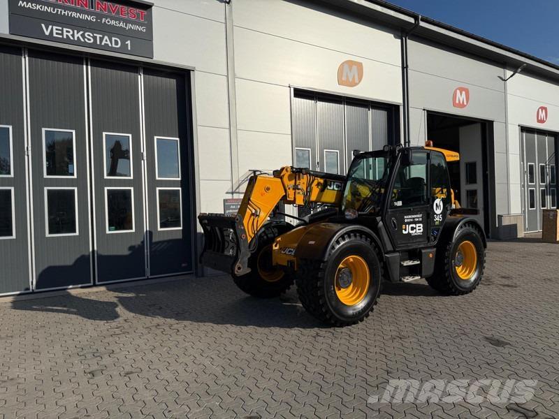 JCB 535-95 40km/h Teleskopické kolové nakladače