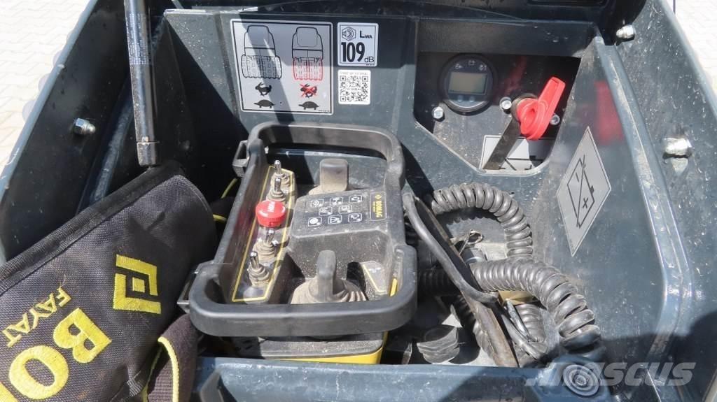 Bomag BMP 8500 Další válce