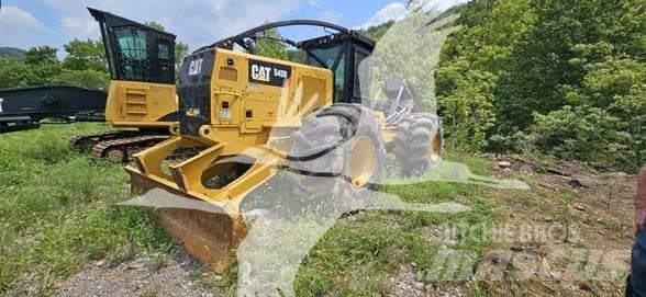 CAT 545D Skiddery