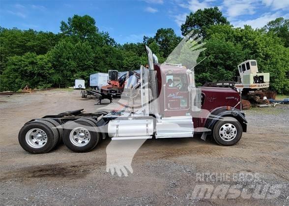 Kenworth W900 Tahače