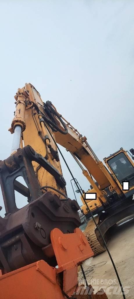 Hyundai Robex 300 LC Pásová rýpadla