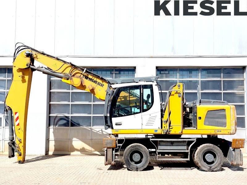 Liebherr LH 24 Stroje pro manipulaci s odpadem