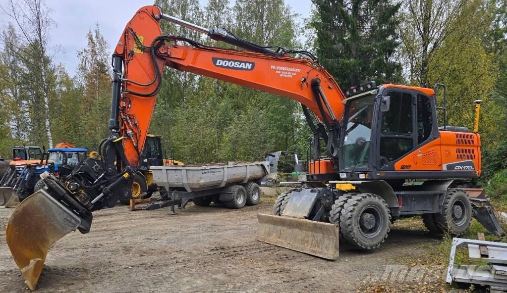 Doosan DX 170 W-5 Kolová rýpadla