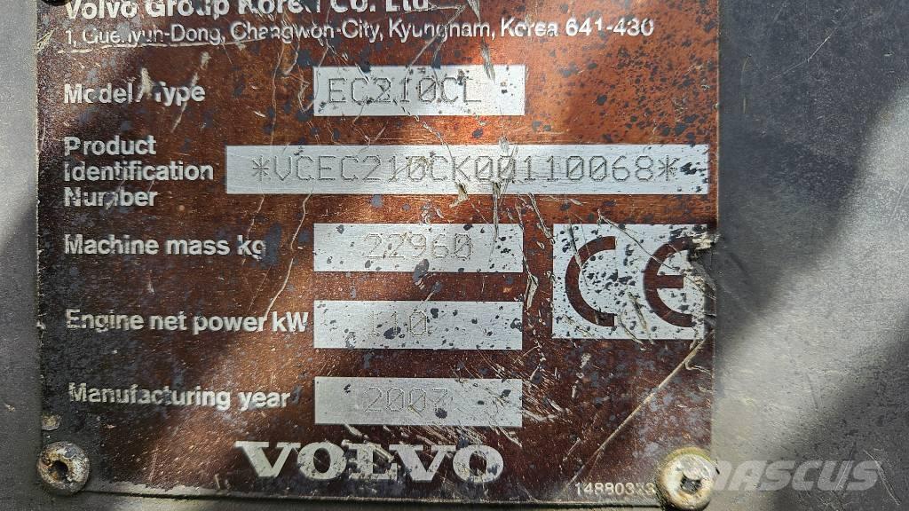 Volvo EC 210 C L Pásová rýpadla