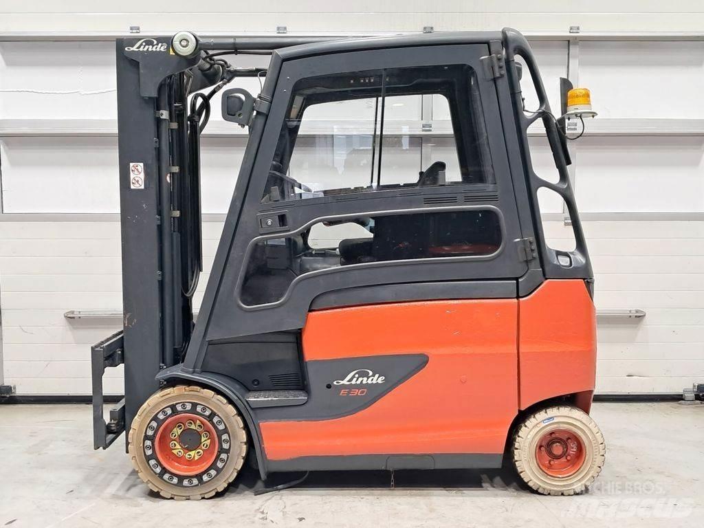 Linde E30HL-01/600 Akumulátorové vozíky