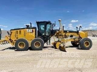 CAT 16 Grejdry