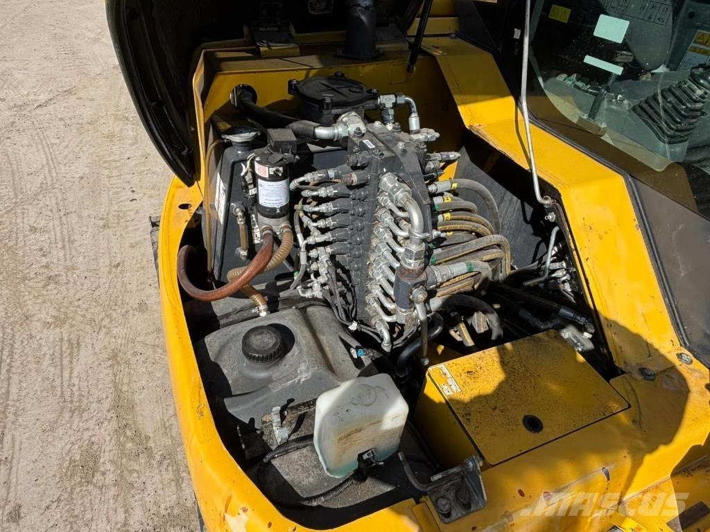 Komatsu PC 80 MR Midi rýpadla 7t - 12t