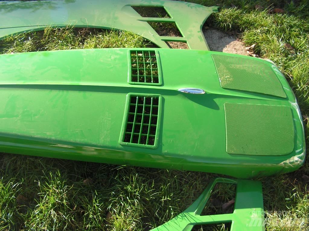 John Deere 8230 Podvozky a zavěšení kol