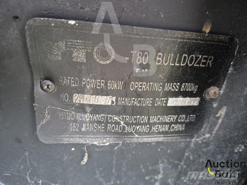 YTO T-80 Pásové dozery