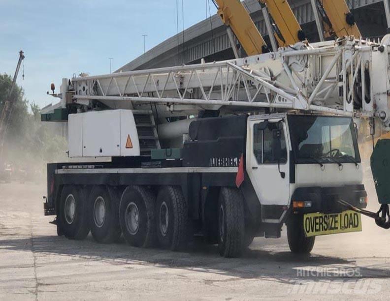 Liebherr LTM1100-2 Univerzální terénní jeřáby
