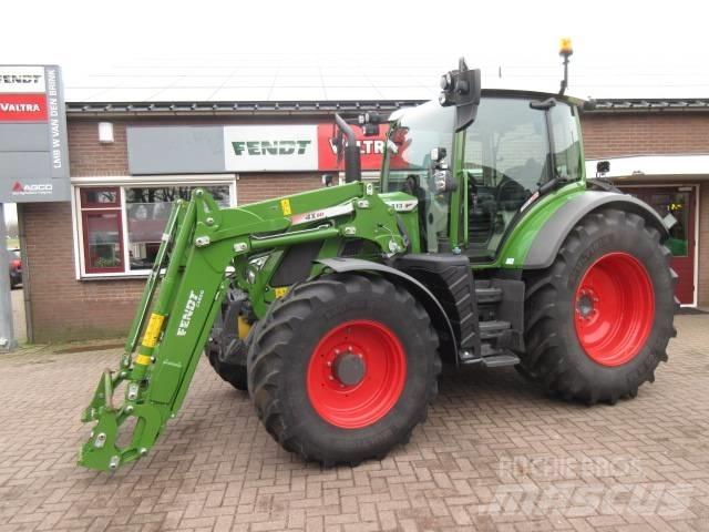 Fendt 513 s4 Traktory