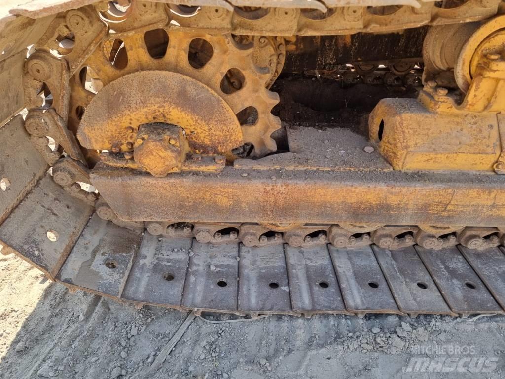 CAT T-170 LGP Pásové dozery