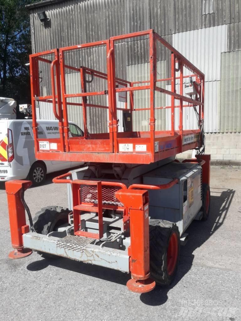 SkyJack SJ 6832 RT Nůžková zvedací plošina