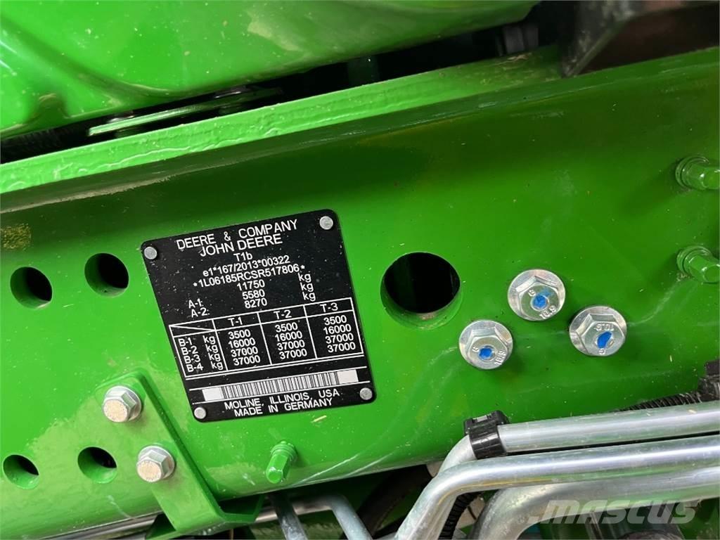 John Deere 6R250 Traktory
