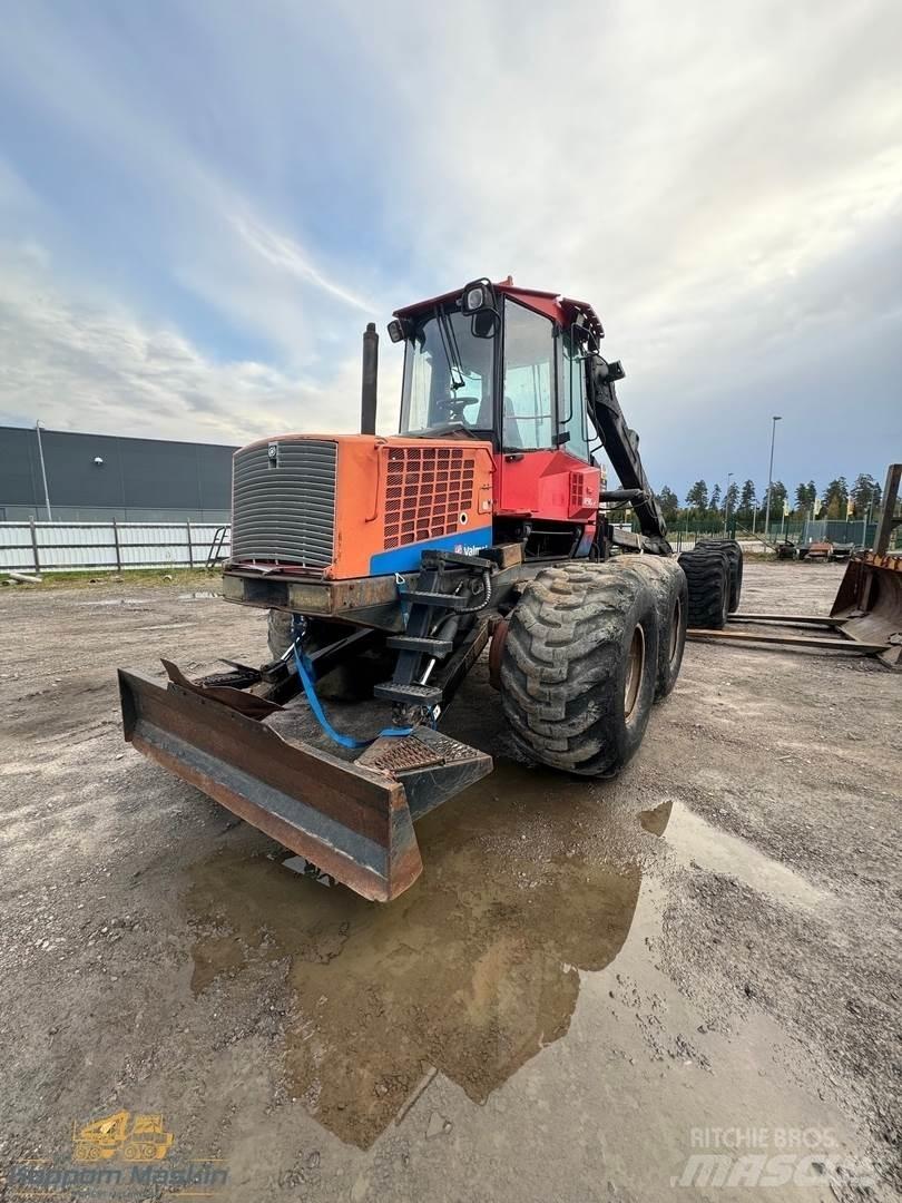 Valmet 890.2 Vyvážecí traktory