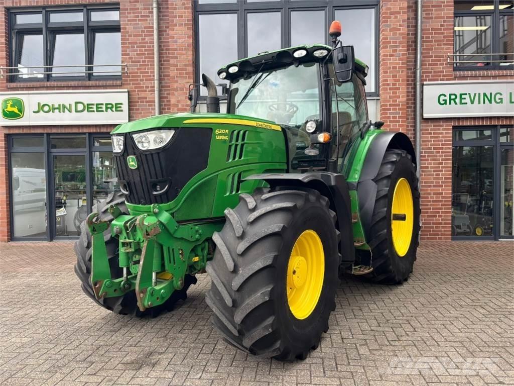 John Deere 6210R Traktory