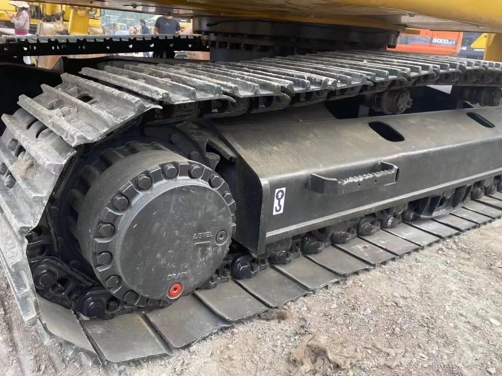 CAT 324 Pásová rýpadla