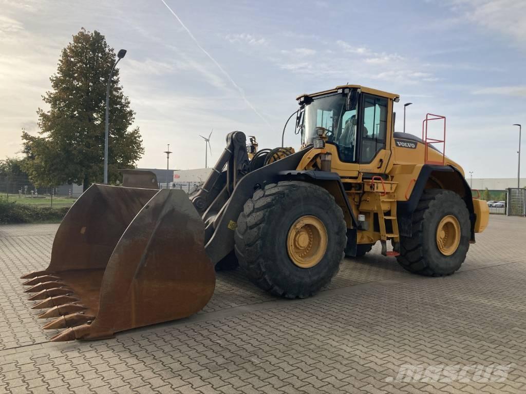 Volvo L 220 H Kolové nakladače