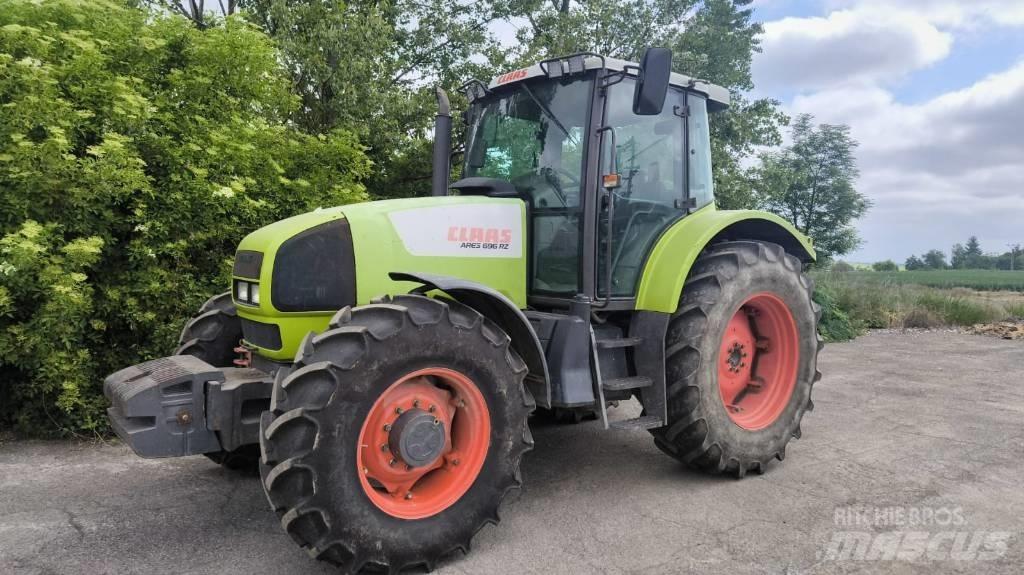 CLAAS Ares 696 RZ Traktory