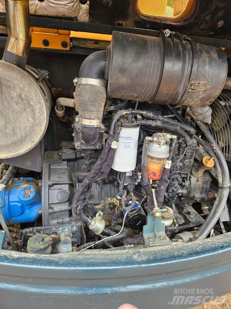 Hyundai Robex 55 Mini rýpadla < 7t