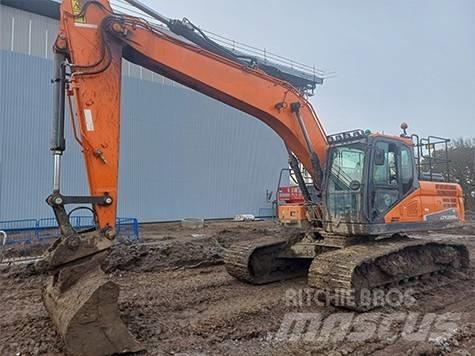 Doosan DX 225 LC-5 Pásová rýpadla