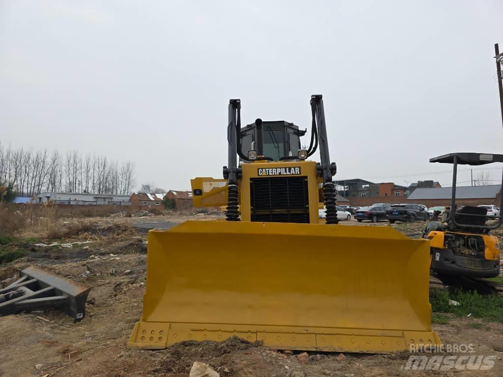CAT D7G Pásové dozery