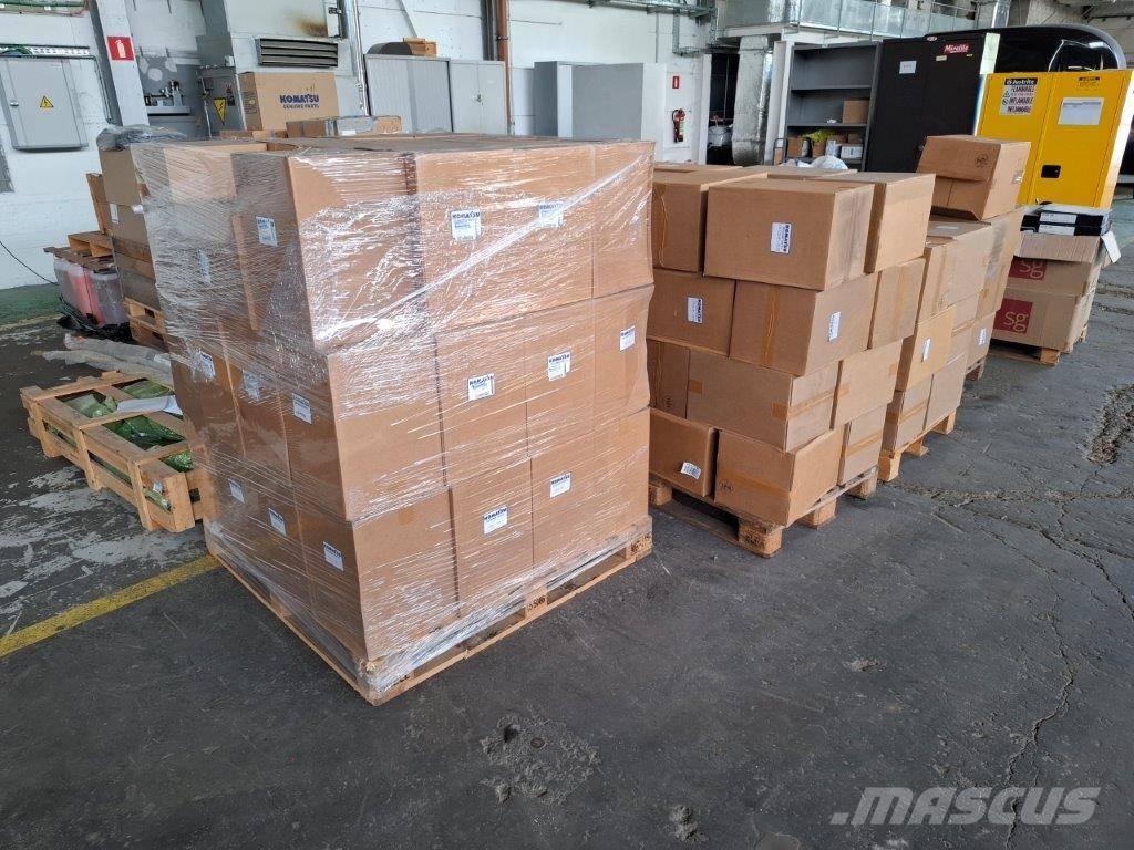 Komatsu 6125-81-7032 Motory