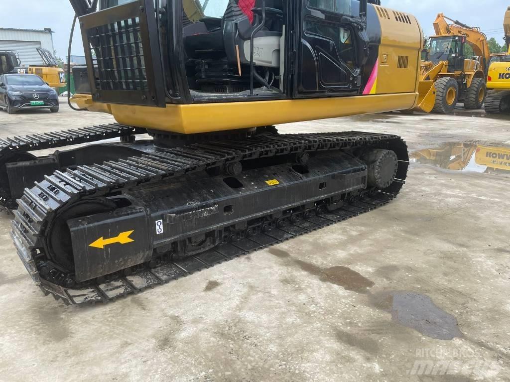 CAT 320 D Pásová rýpadla