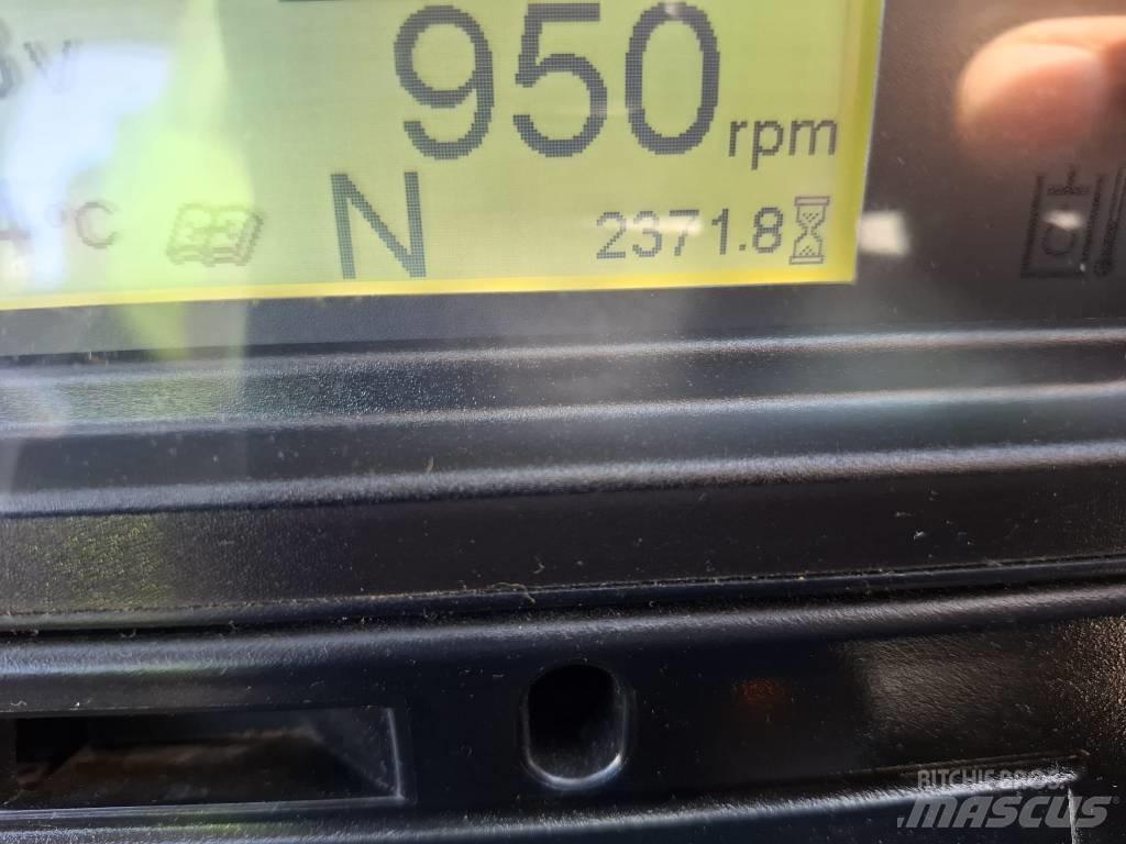 CAT 432 F Rýpadlo-nakladače