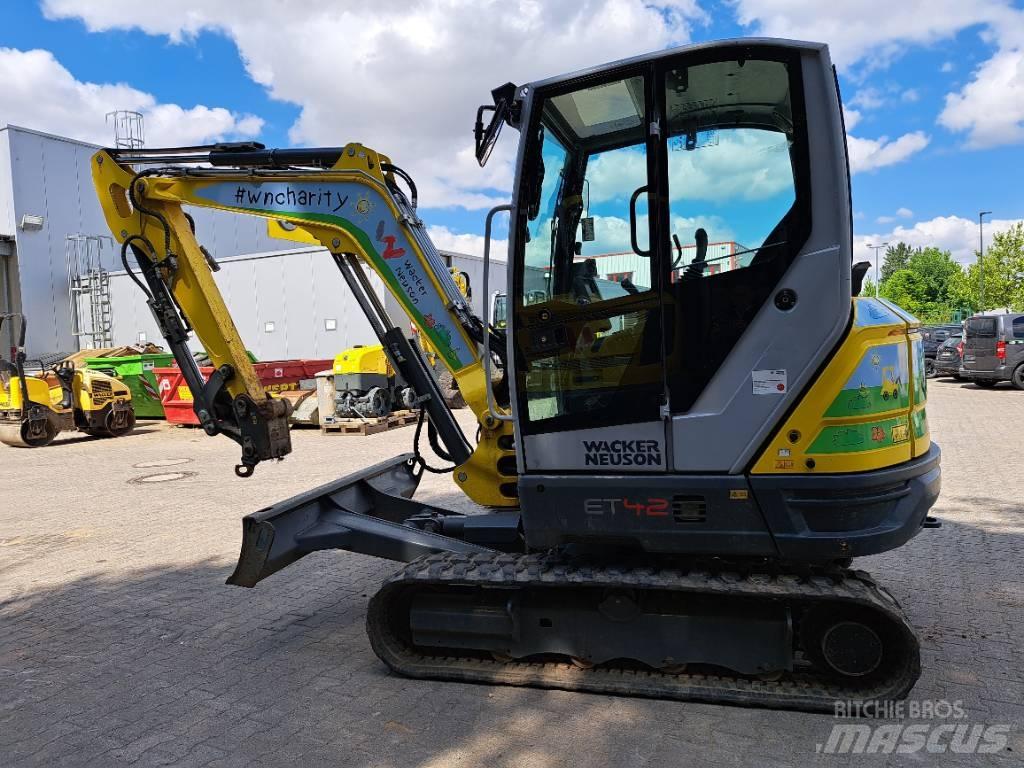 Wacker Neuson ET42 Pásová rýpadla